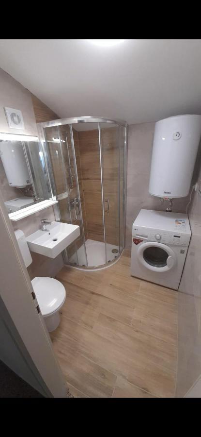 Apartman Del Mar Apartment Porec Bagian luar foto